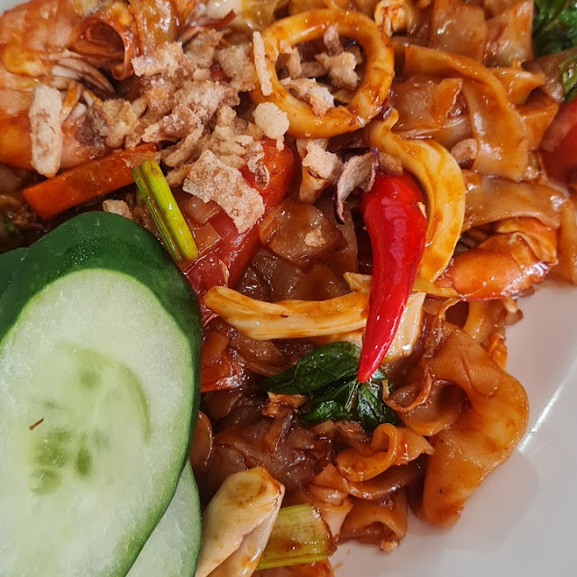 Kueh Tiaw Seafood