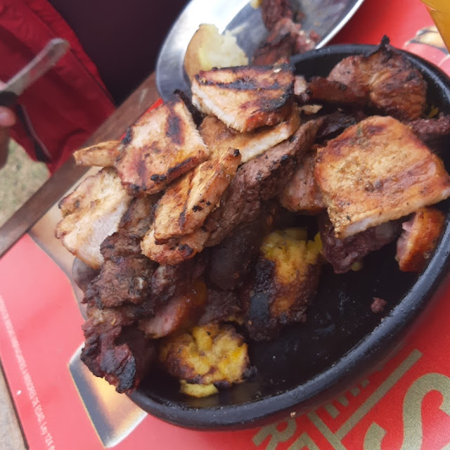 Picada Con Chiguiro Ponche