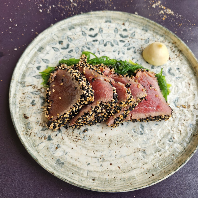 Tataki Di Tonno Al Sesamo