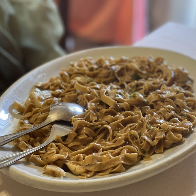 Tagliatelle Di Castagne Ai Funghi Porcini