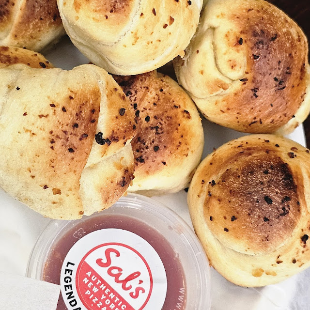 Garlic Knots
