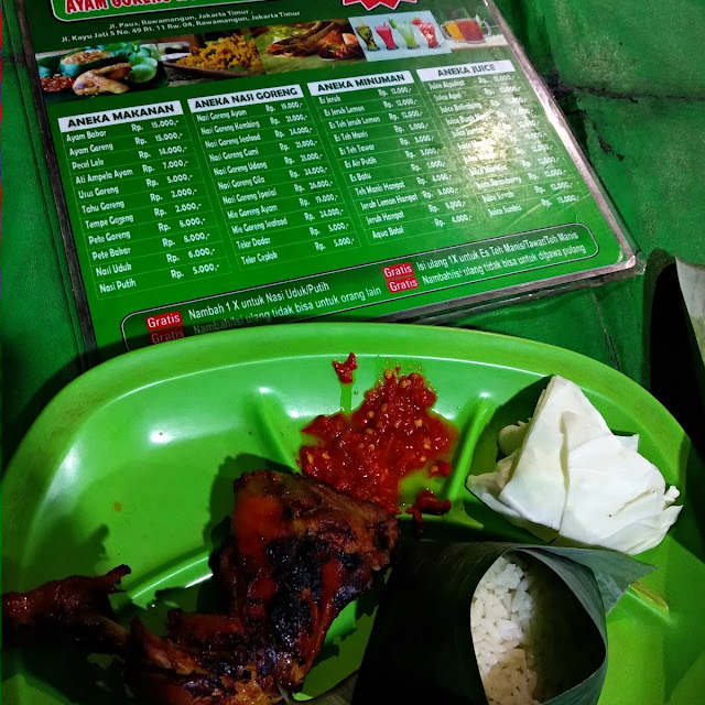 Nasi Uduk Dan Ayam Bakar