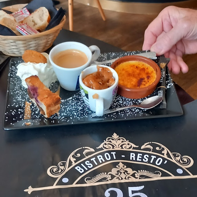 Café Gourmand