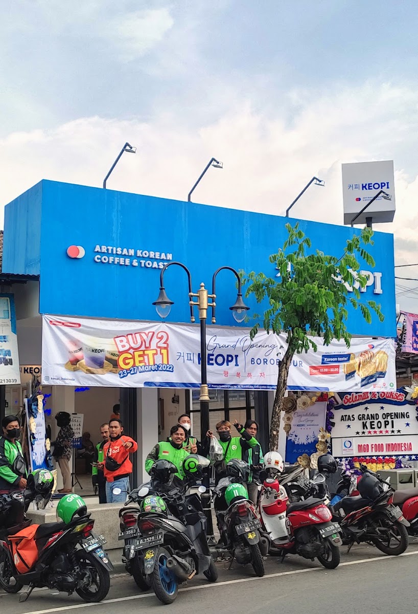 Makaroni Mewek x Keopi Coffee, Borobudur