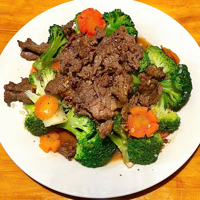 Stir-Fry Broccoli with Beef