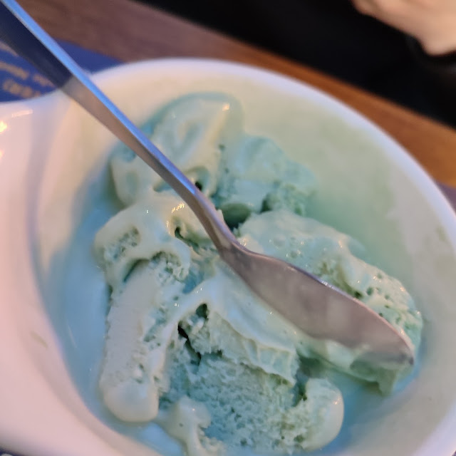 Glace
