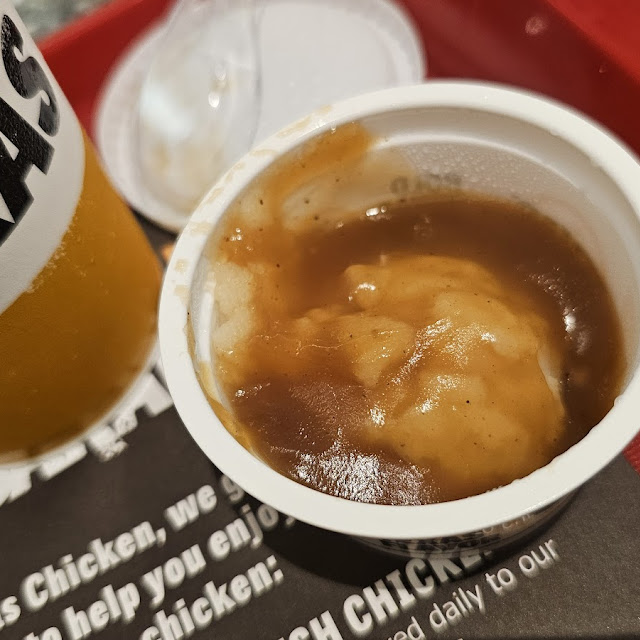 Mashed Potatoes with Gravy