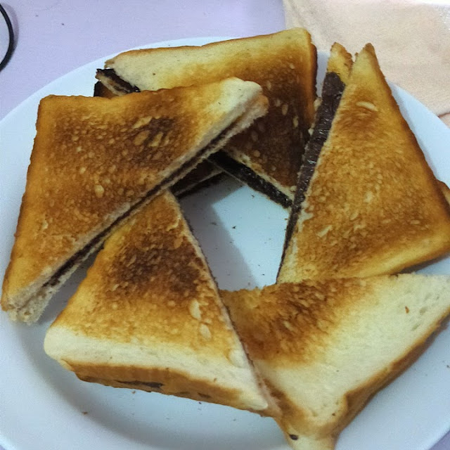 Roti Bakar