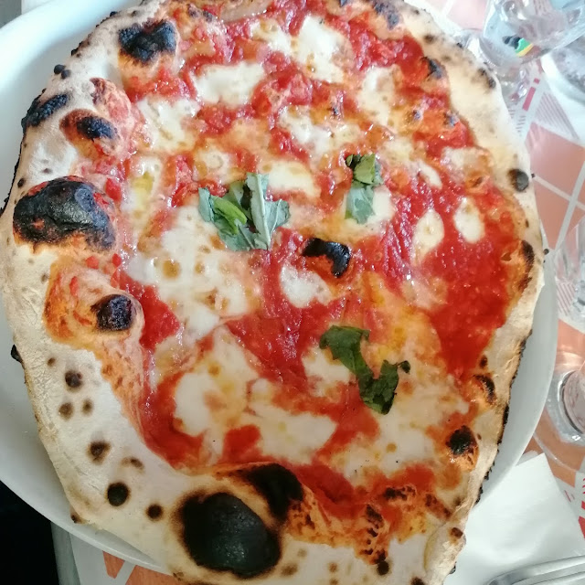 Pizza Margherita