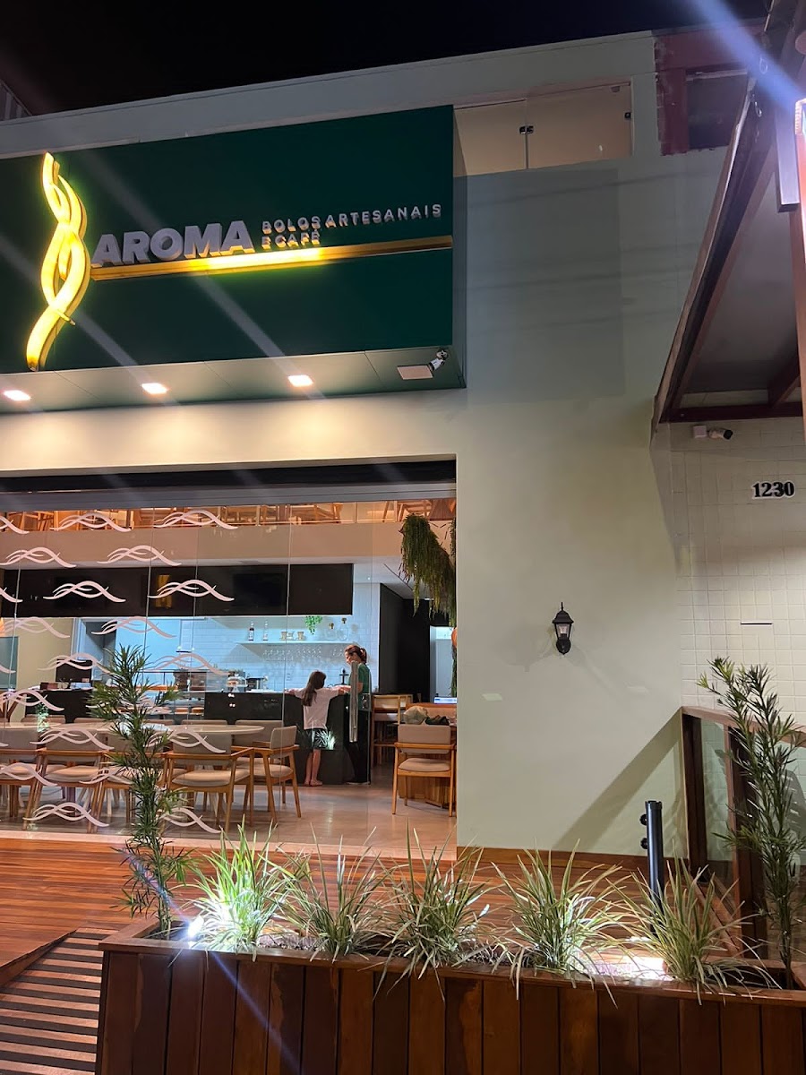 Aroma café e bolos artesanais