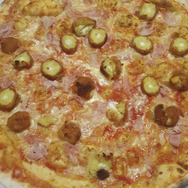 Pizza Con Crocchette Di Patate
