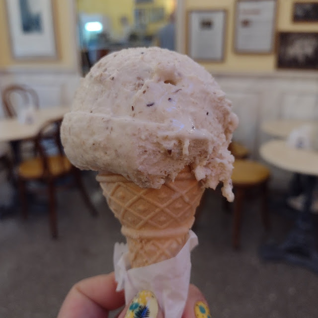 Helado de Coco Quemado