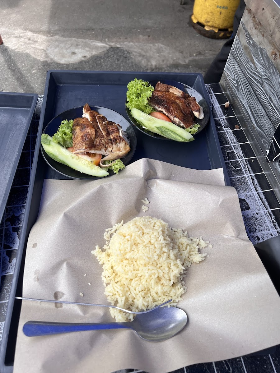 Nasi Ayam Paq