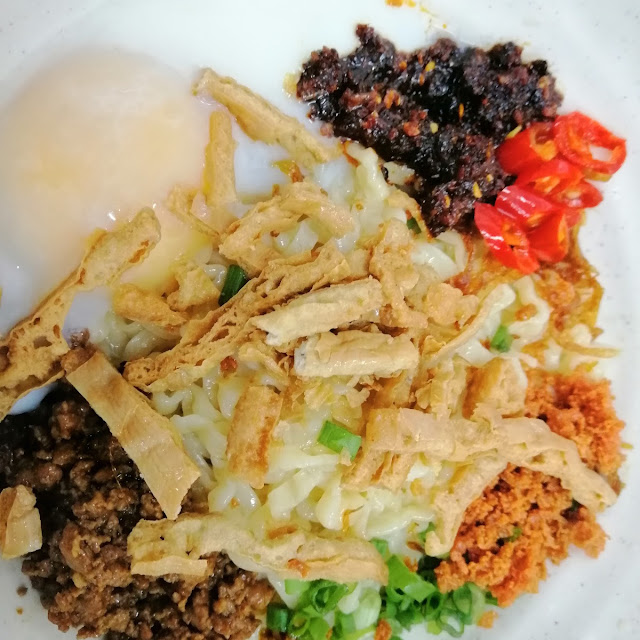 Kolo Mee Special