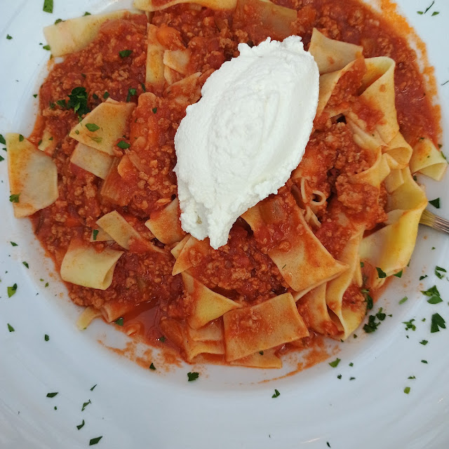 Pappardelle Bolognese