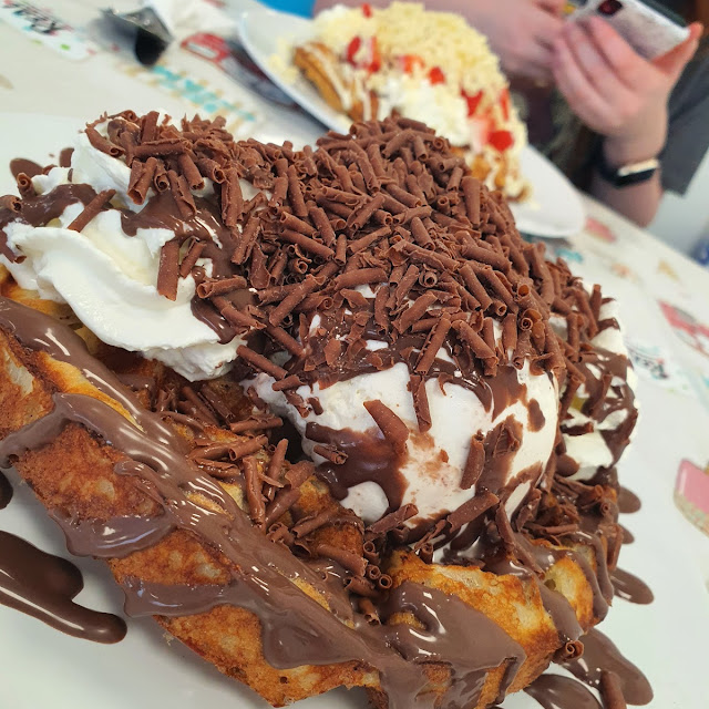 Milk Chocolate Waffle
