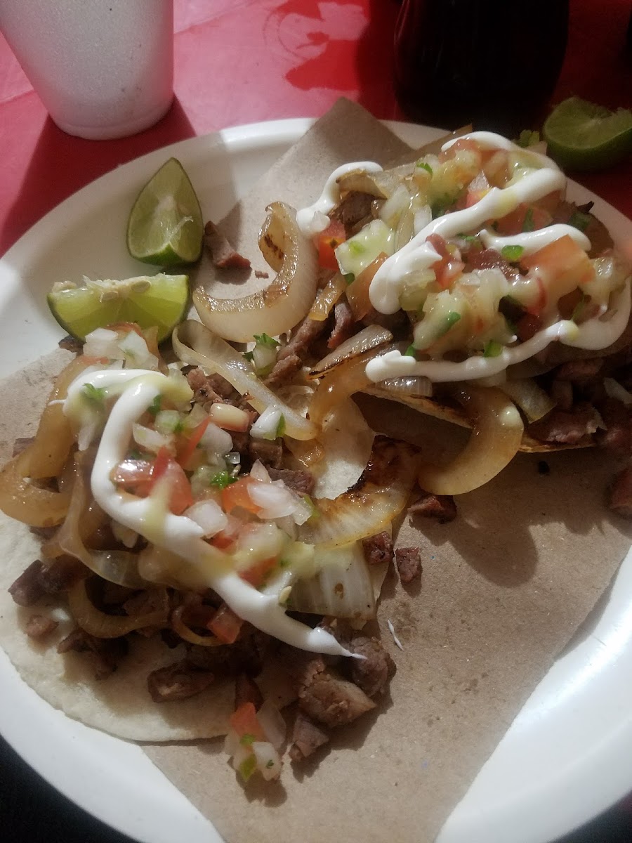 Tacos Y Bulldogs Toro