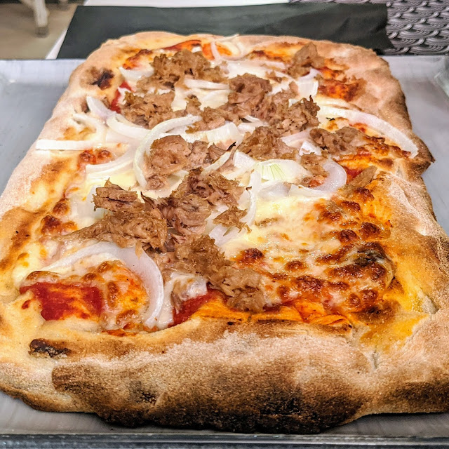 Pizza Tonno E Cipolla