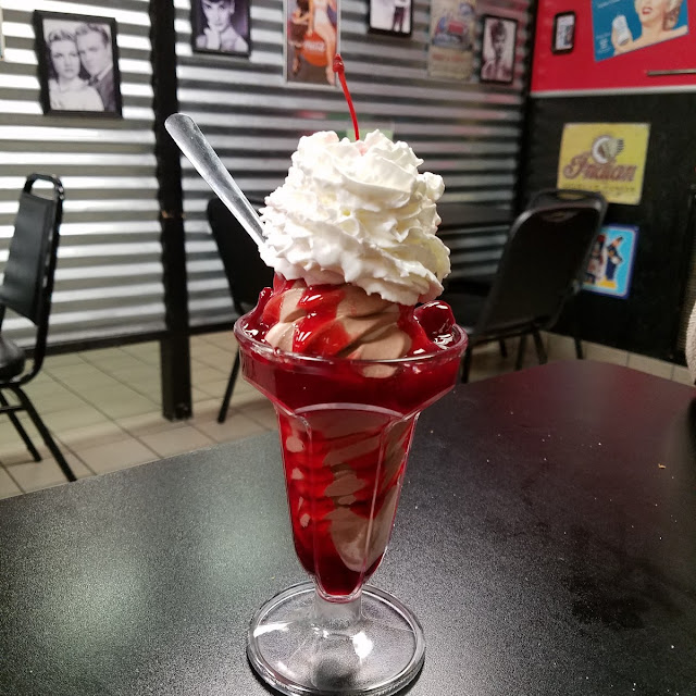 Strawberry Sundae