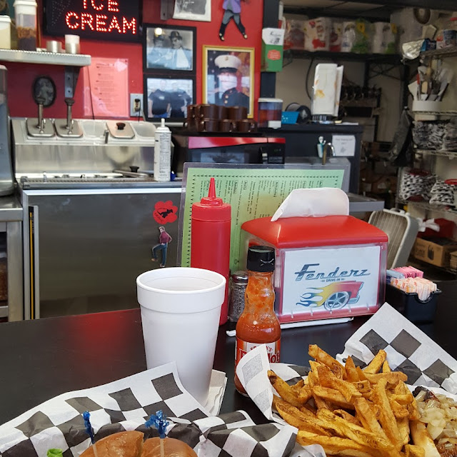 Cheese Burger Frys