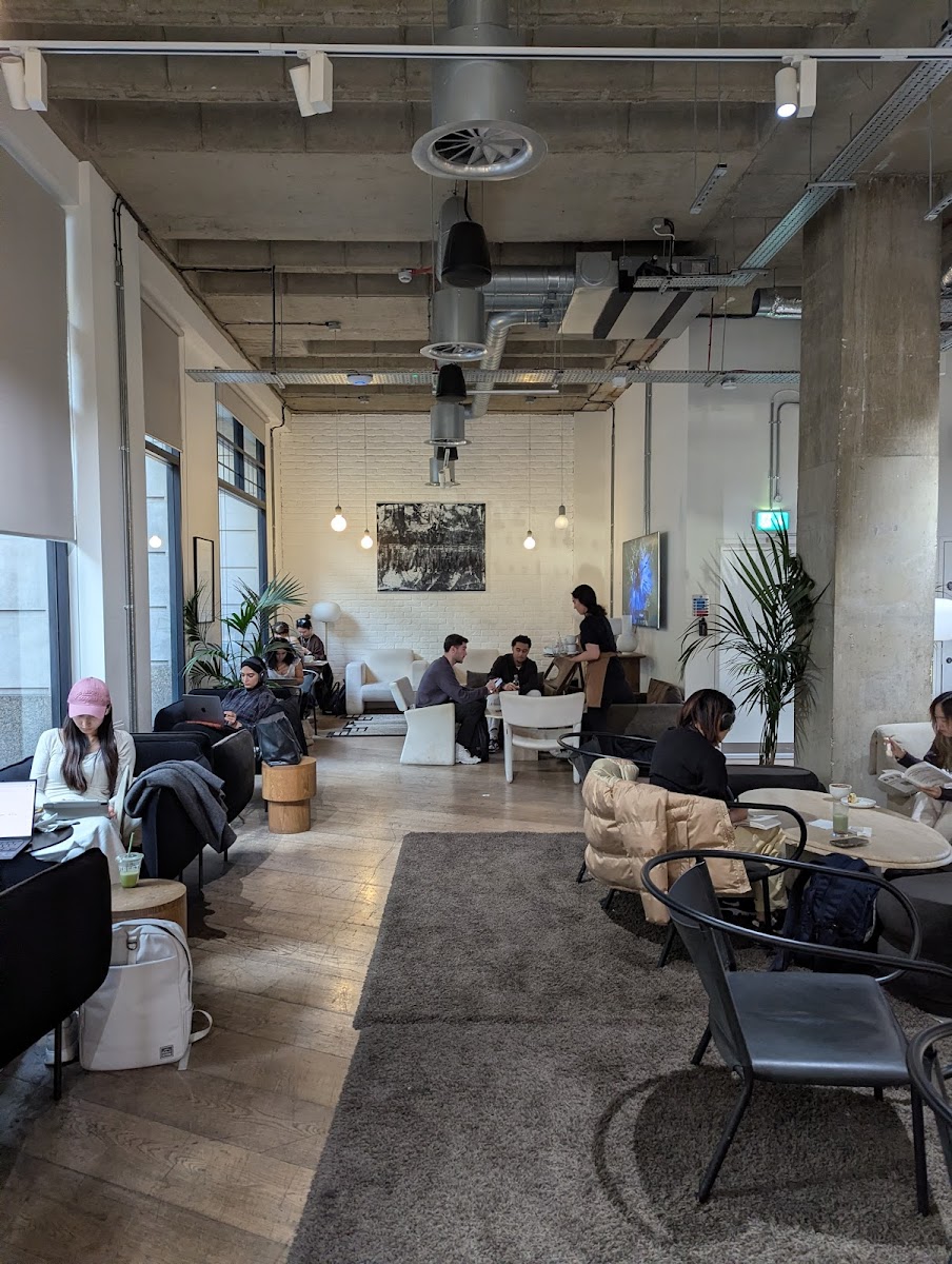 LABS Café Botanical