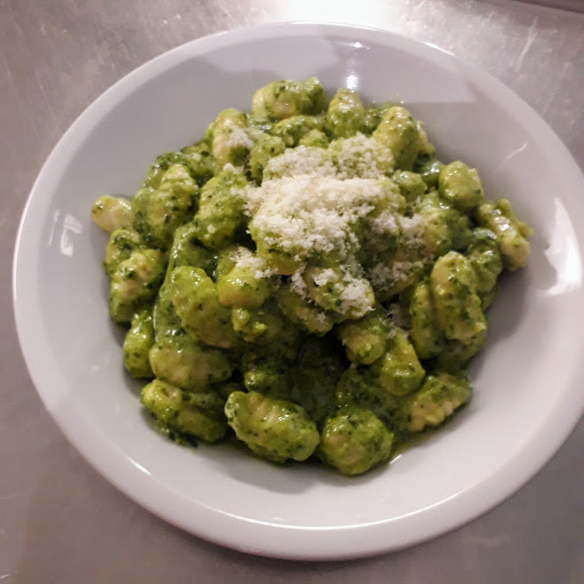 Gnocchi Al Pesto