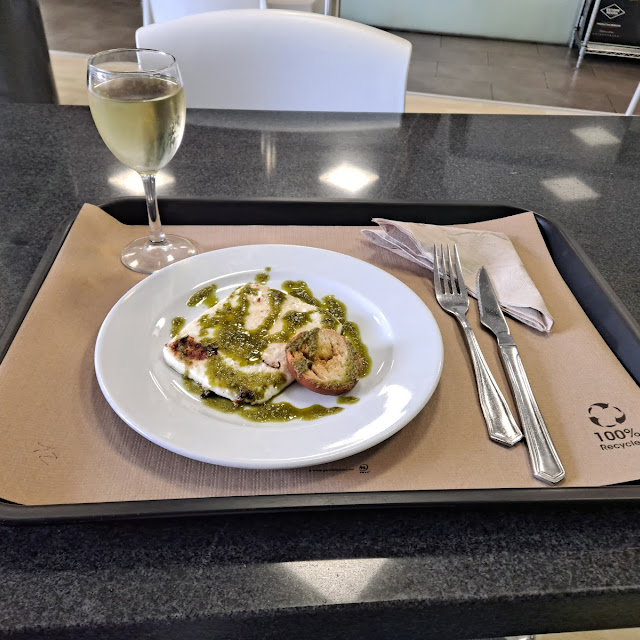 Queso Blanco A la Plancha Con Mojo Verde