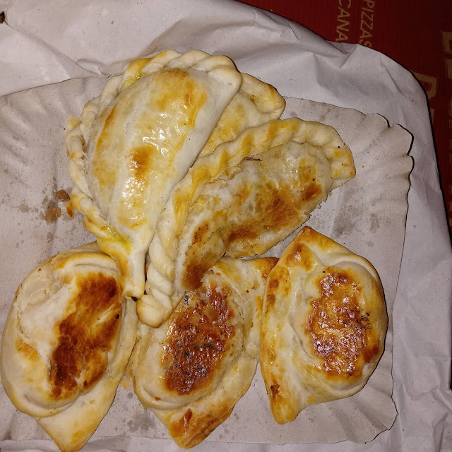 Empanada Jamón Y Queso