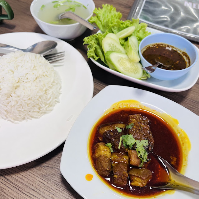 ポーク カレー