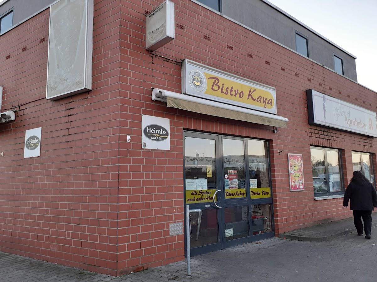 Bistro Kaya und Flohmarkt