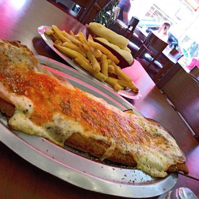 Milanesa Napolitana Con Fritas