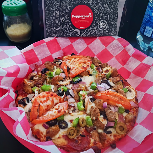 8 Inch Supreme Thin Crust