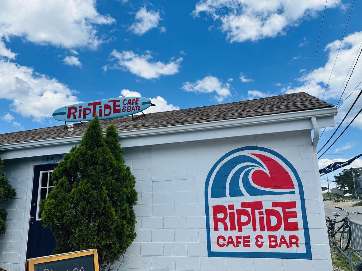 Riptide Cafe & Bar