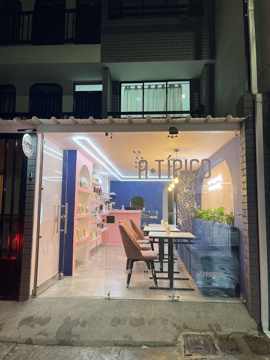 Atípico café