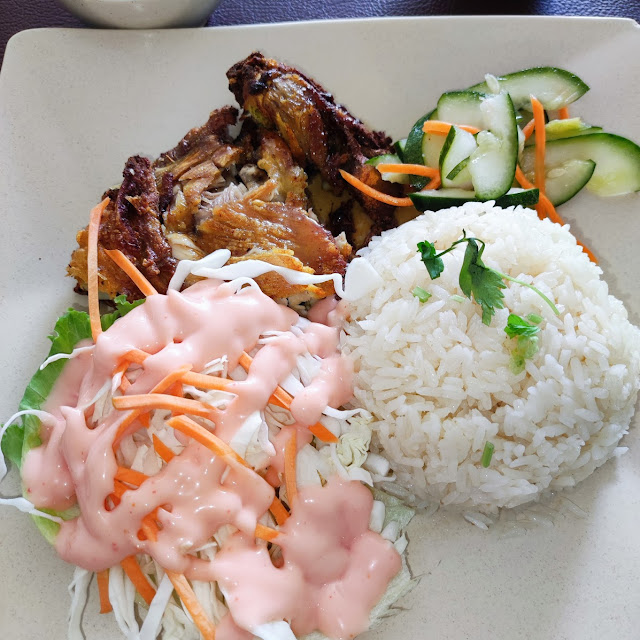 Nasi Ayam Salad