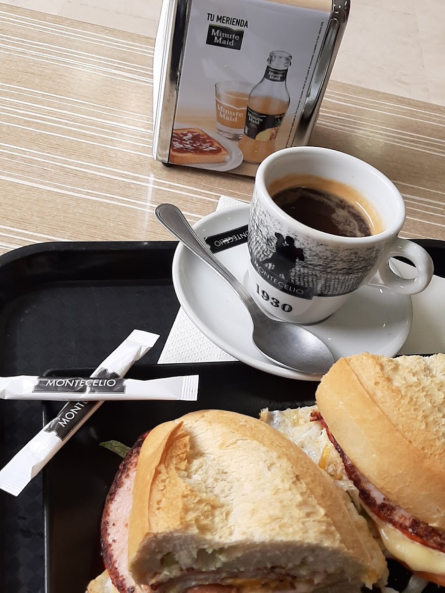 Cafetería La Parada
