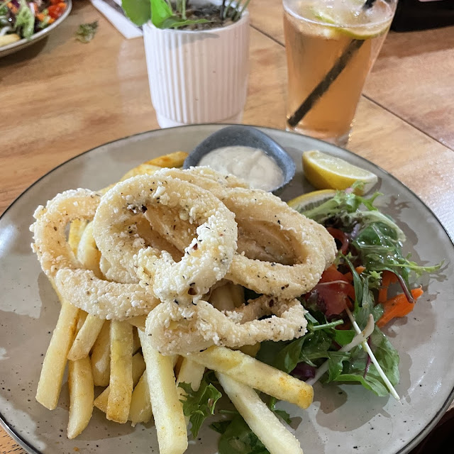 Lemon Pepper Calamari