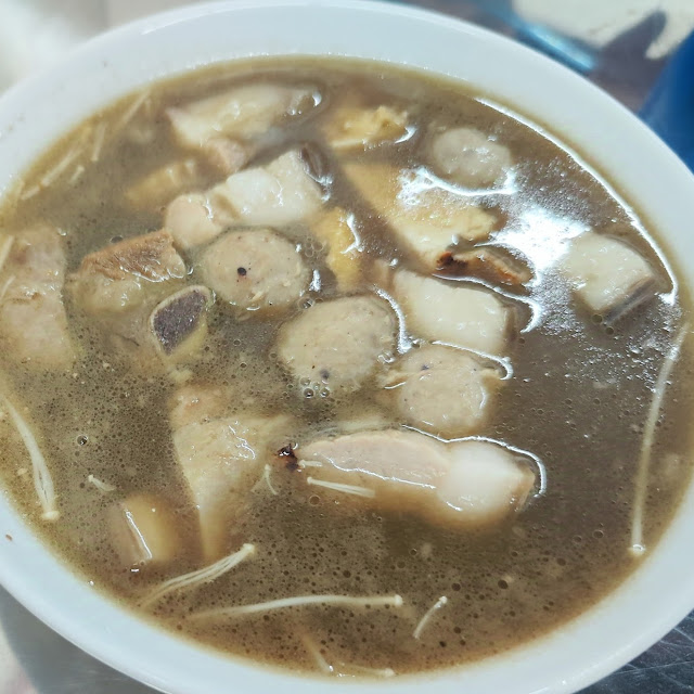 肉骨茶