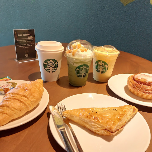 Butter Croissant Tuna Puff Cinnamon Roll