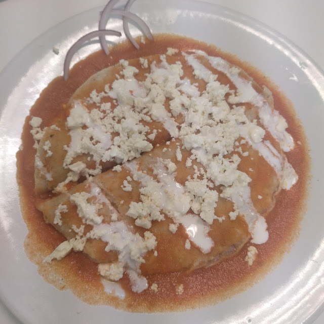 Entomatada