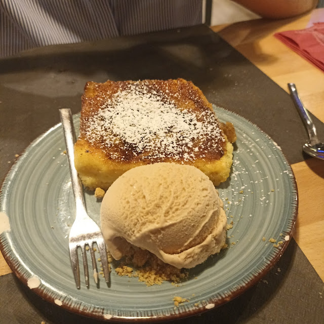 Torrija Con Helado de Canela