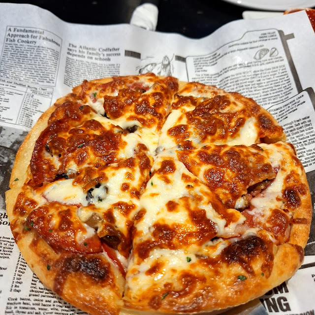 Canadian Pizza