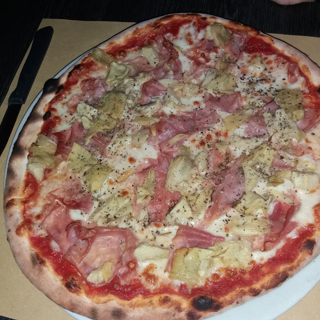 Pizza Prosciutto E Carciofi