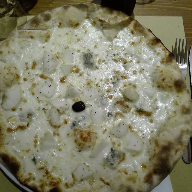 Puzza Gorgonzola Pere