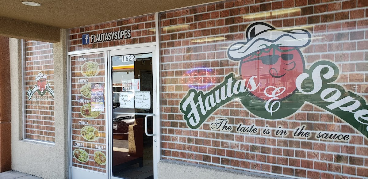 Flautas & Sopes