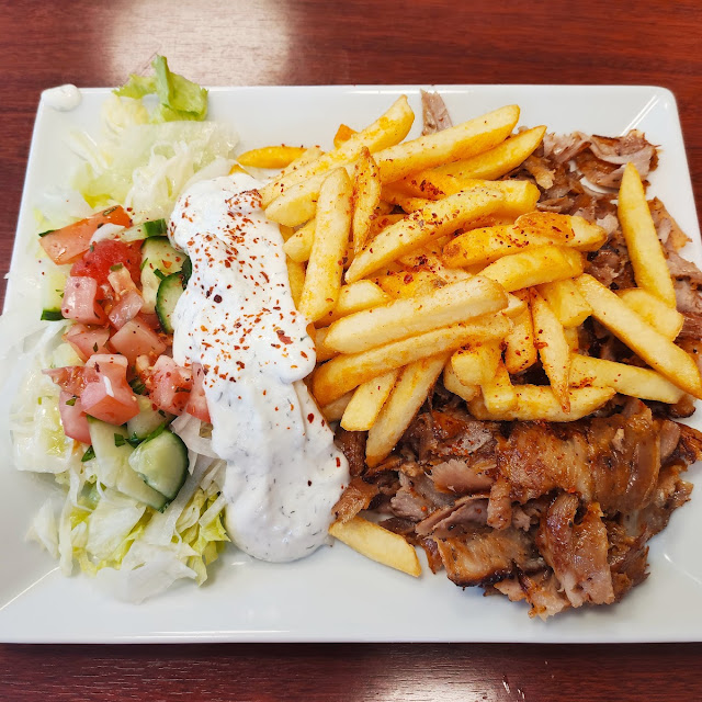 Dönerteller Mit Pommes Frites