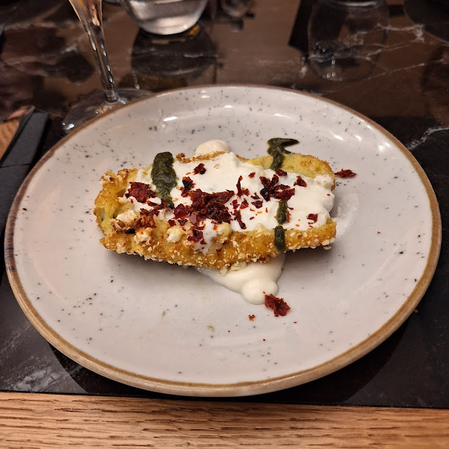 Crocche' Con Stracciata Di Bufala Impanate Pop Corn
