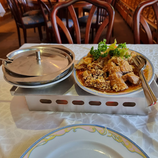 Ente Und Schweinefleisch