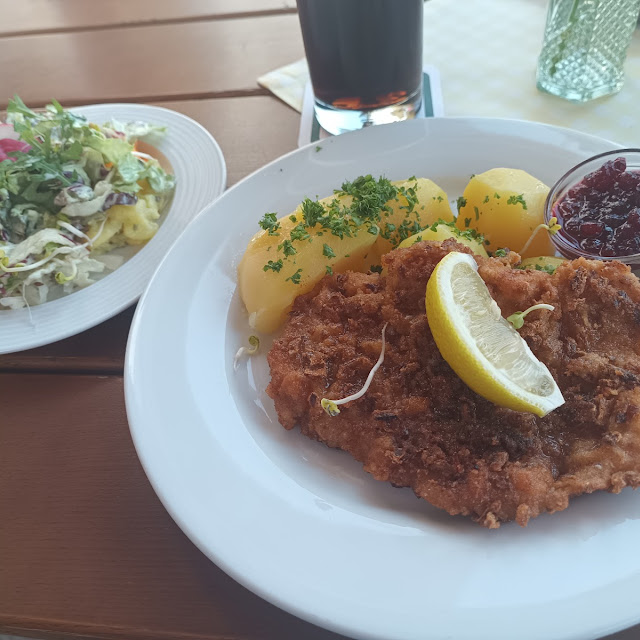 Bergbauernschnitzel Mit Kartoffeln