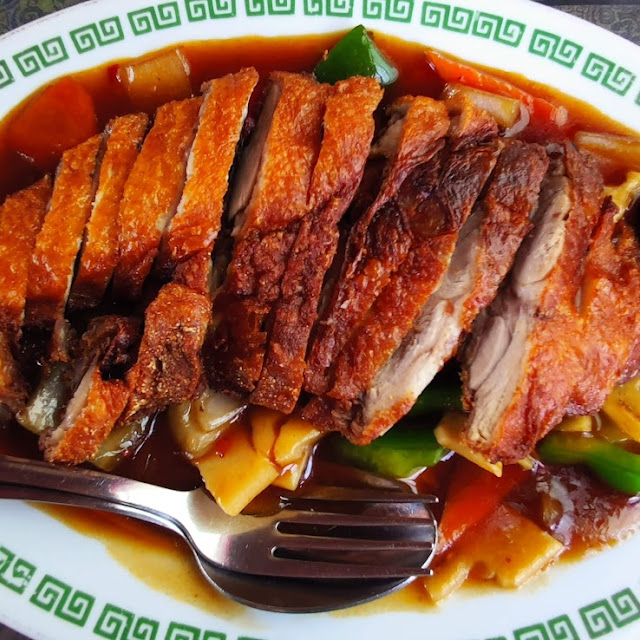 Knusprige Ente In Szechuan Sauce